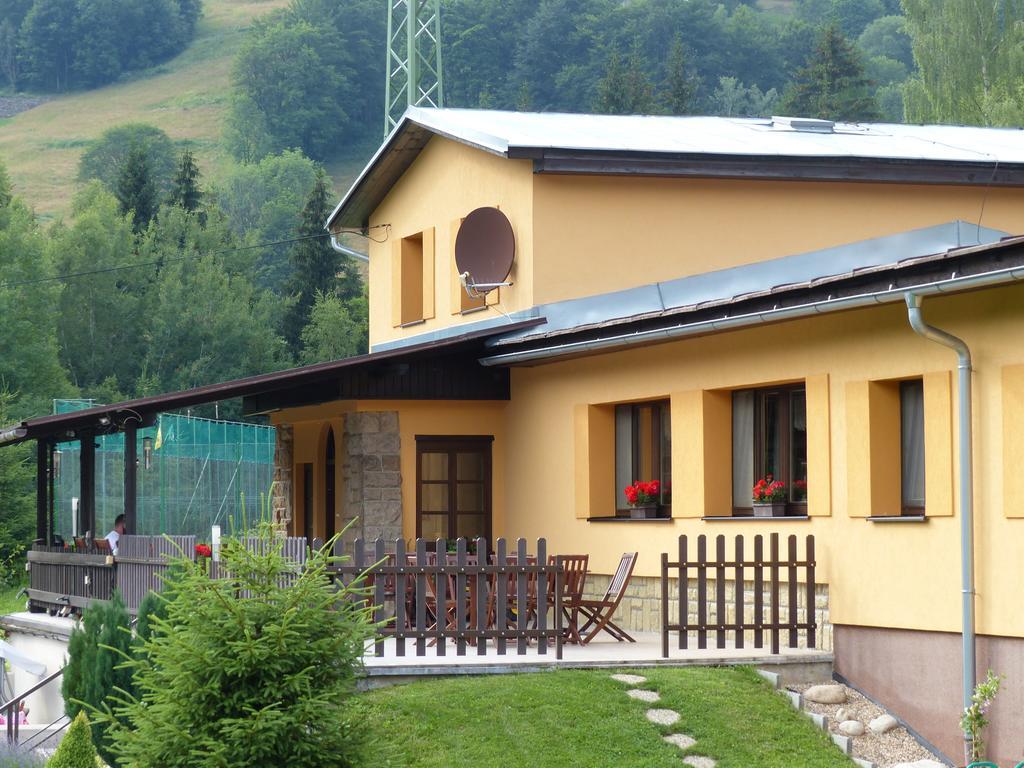 Pension Popelka Špindlerŭv Mlýn Esterno foto